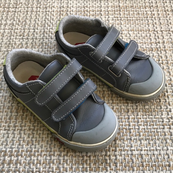 See Kai Run Sneakers (size 9) - Picture 1 of 8